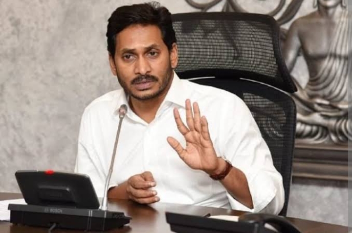 YCP Legal Team : వైయస్ఆర్ సీపీ శ్రేణులకు ముఖ్య సందేశం